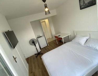 Double Room with Private Bathroom
