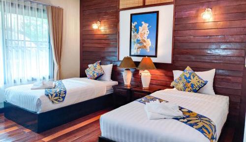 Deluxe Twin Room
