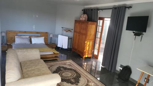 Deluxe Double Room with Balcony