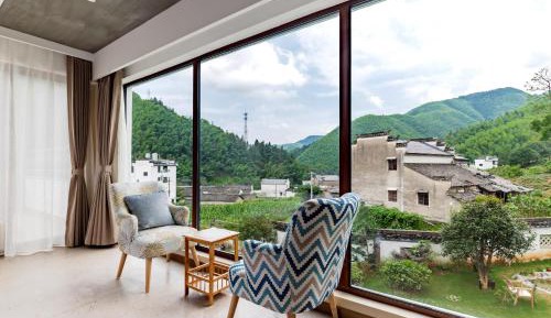 Triple Room with Terrace