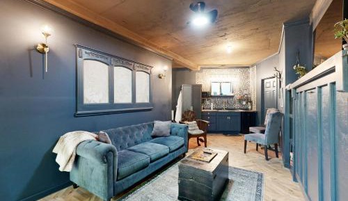 One-Bedroom House