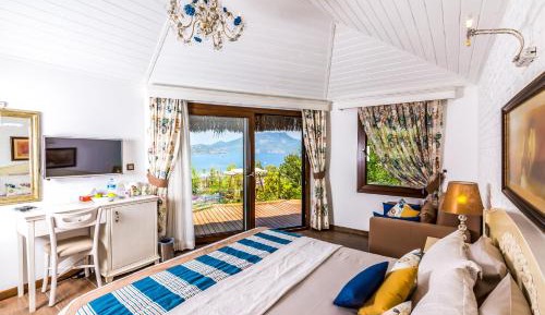 Deluxe Double Room with Sea View