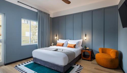 Queen Room with Balcony