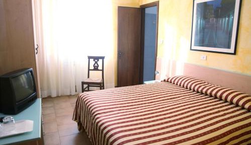 Economy Double or Twin Room
