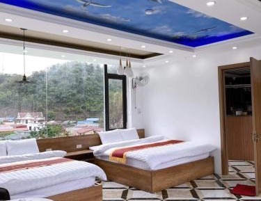 Mixed Dormitory Room