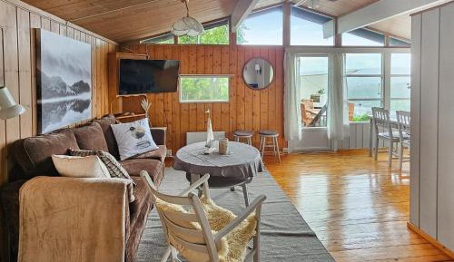 Two-Bedroom Holiday Home