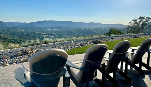 King Room with Mountain View