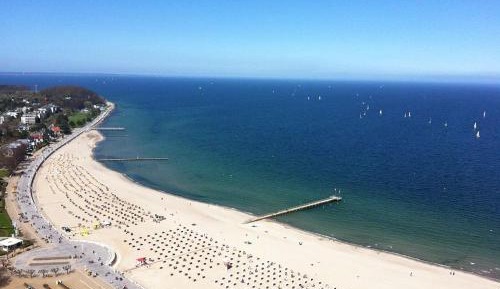 One-Bedroom Apartment with Ocean View