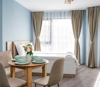 King Studio with Sofa Bed