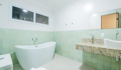Deluxe Double Room with Bath