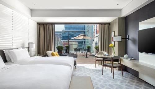 Deluxe Terrace Room