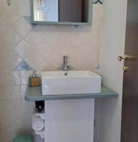 One-Bedroom Standard Apartment