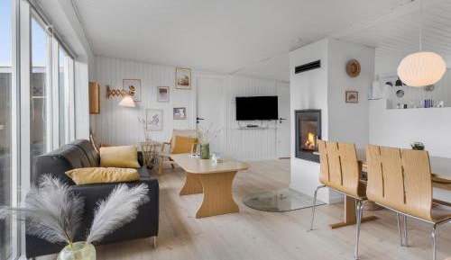 Two-Bedroom Holiday Home