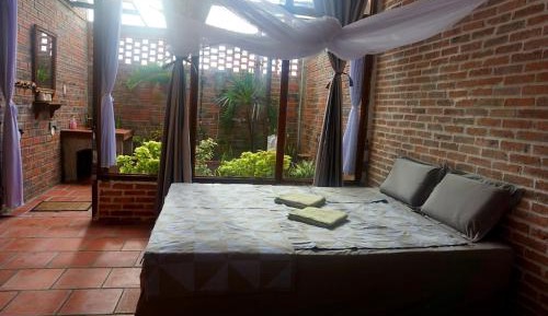 Large Double or Twin Room