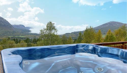 Three-Bedroom Vacation Home 