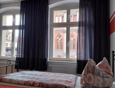 Room #1270539407