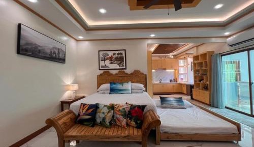 Deluxe Family Suite