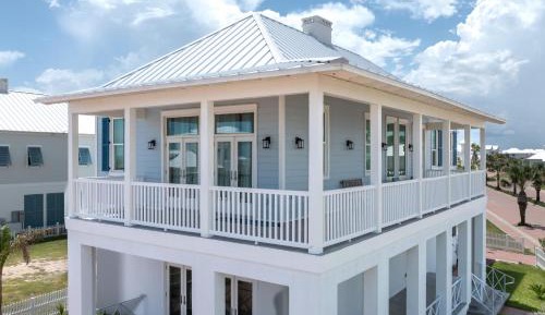 Four-Bedroom Holiday Home