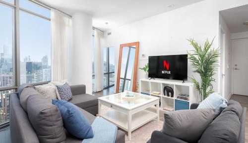 Two-Bedroom Apartment with City View