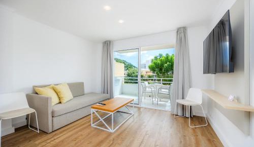 Two-Bedroom Superior Apartment