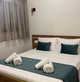 Single Room with Bath