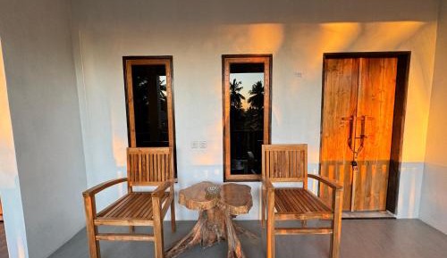 Bungalow with Garden View