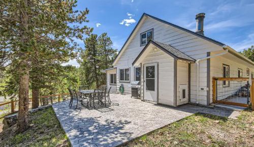Four-Bedroom Holiday Home