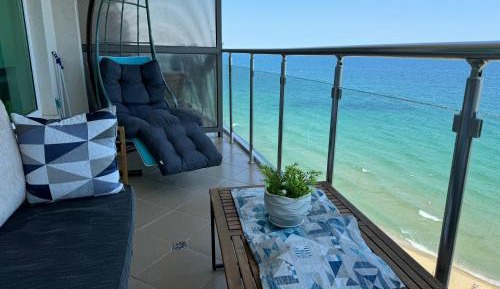 Studio Apartment with Balcony