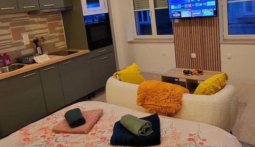 One-Bedroom Apartment