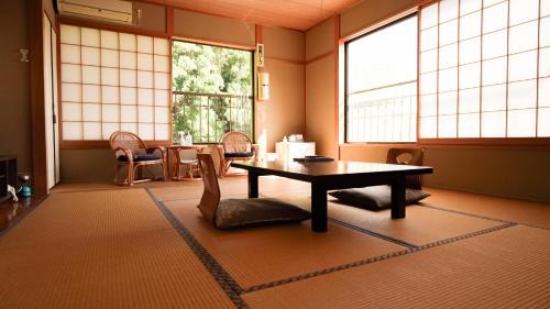 Japanese-Style Room