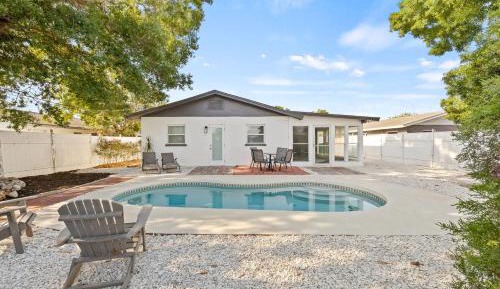 Four-Bedroom Holiday Home