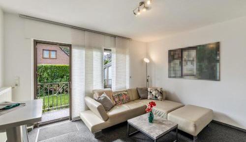 Superior One-Bedroom Apartment with Balcony