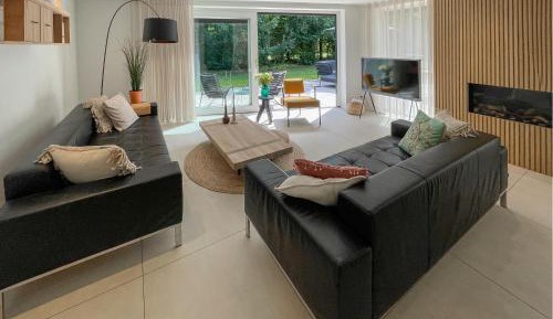 Four-Bedroom Holiday Home