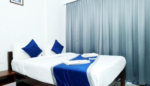 Queen Room with Balcony