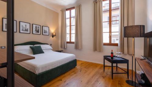 Suite with City View