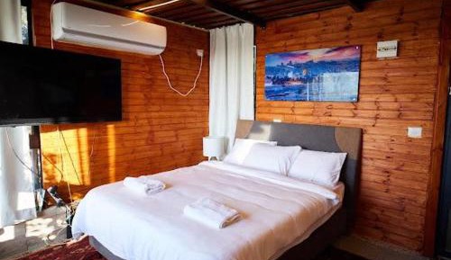 King Room with Spa Bath
