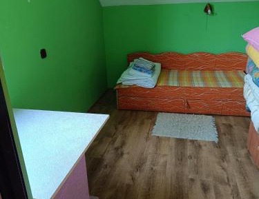 Single Room with Mountain View