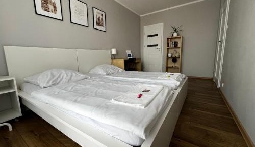 Twin Room with Private Bathroom