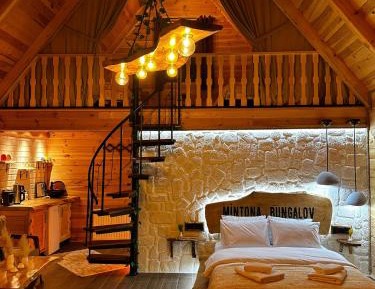 Deluxe Bungalow with Garden View