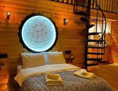 Deluxe Bungalow with Garden View