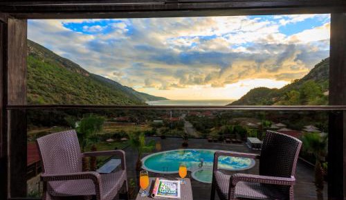 Deluxe Double Room with Sea View