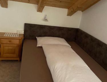 Small Single Room
