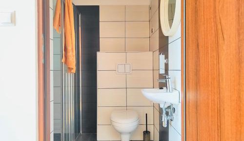Single Room with Private Bathroom
