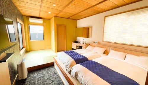 Twin Room with Balcony