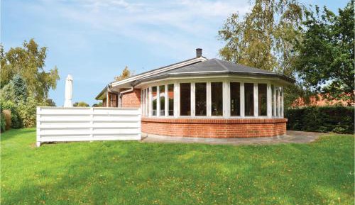 Three-Bedroom Vacation Home 