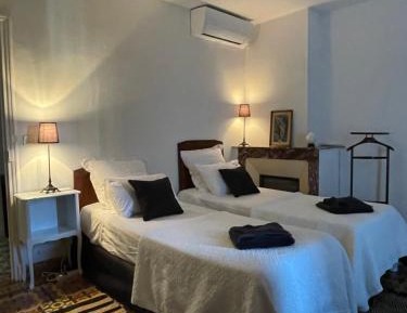 Double or Twin Room with Bathroom