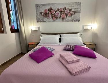 Deluxe Double Room with Extra Bed