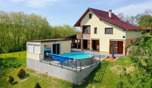 Two-Bedroom Holiday Home