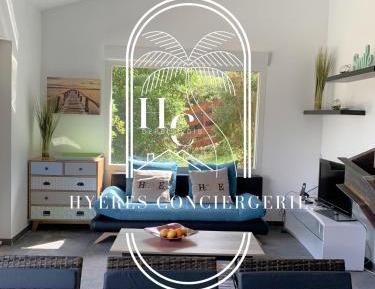 Four-Bedroom Holiday Home