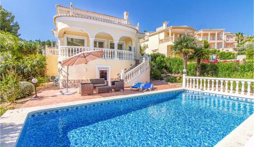 Two-Bedroom Holiday Home